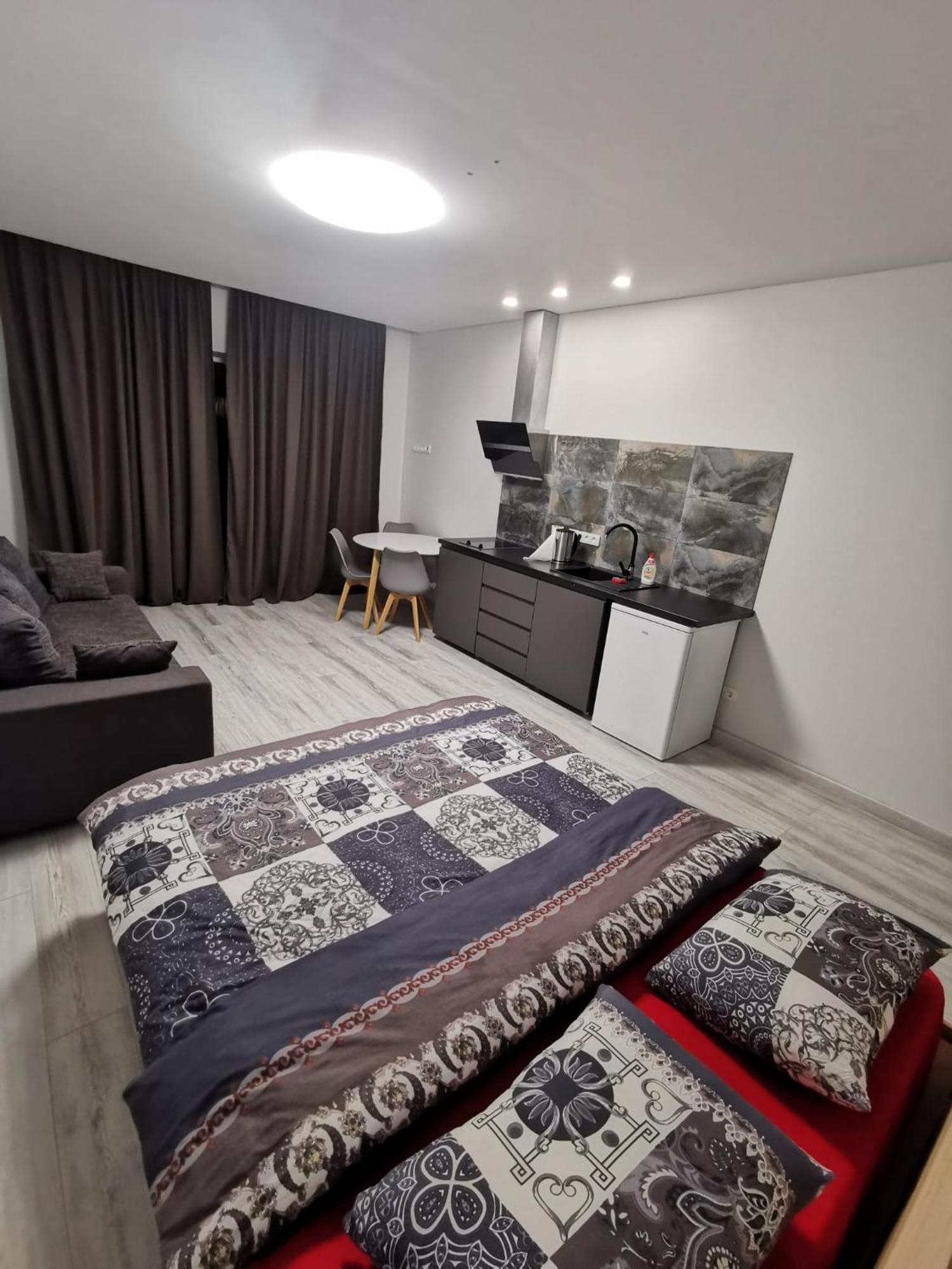 K-Town - Apartments Viabaltic كاوناس الغرفة الصورة